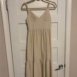 Elegant Cream Maxi Dress